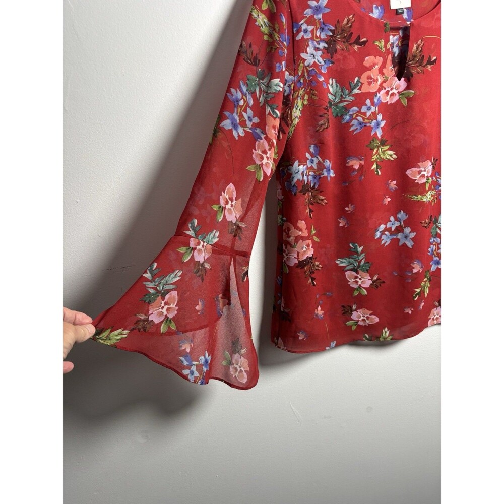 CAbi Red Floral Chiffon Sheer Ruffle Bell Sleeve V-Neck Blouse Women’s S 3590 - Picture 2 of 8